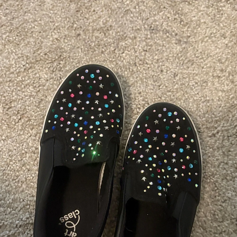 Art Class Kids Black Sneakers with Multicolor Sparkles stars and hearts size 4
